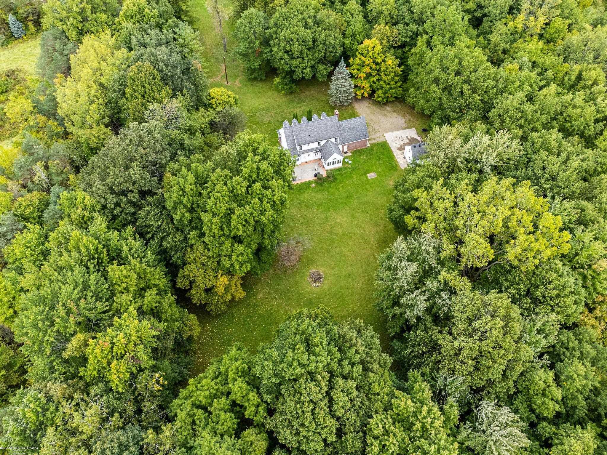 16600 Bordman Road Armada, MI 48005 - Photo 37 of 41 50091532-36.JPG