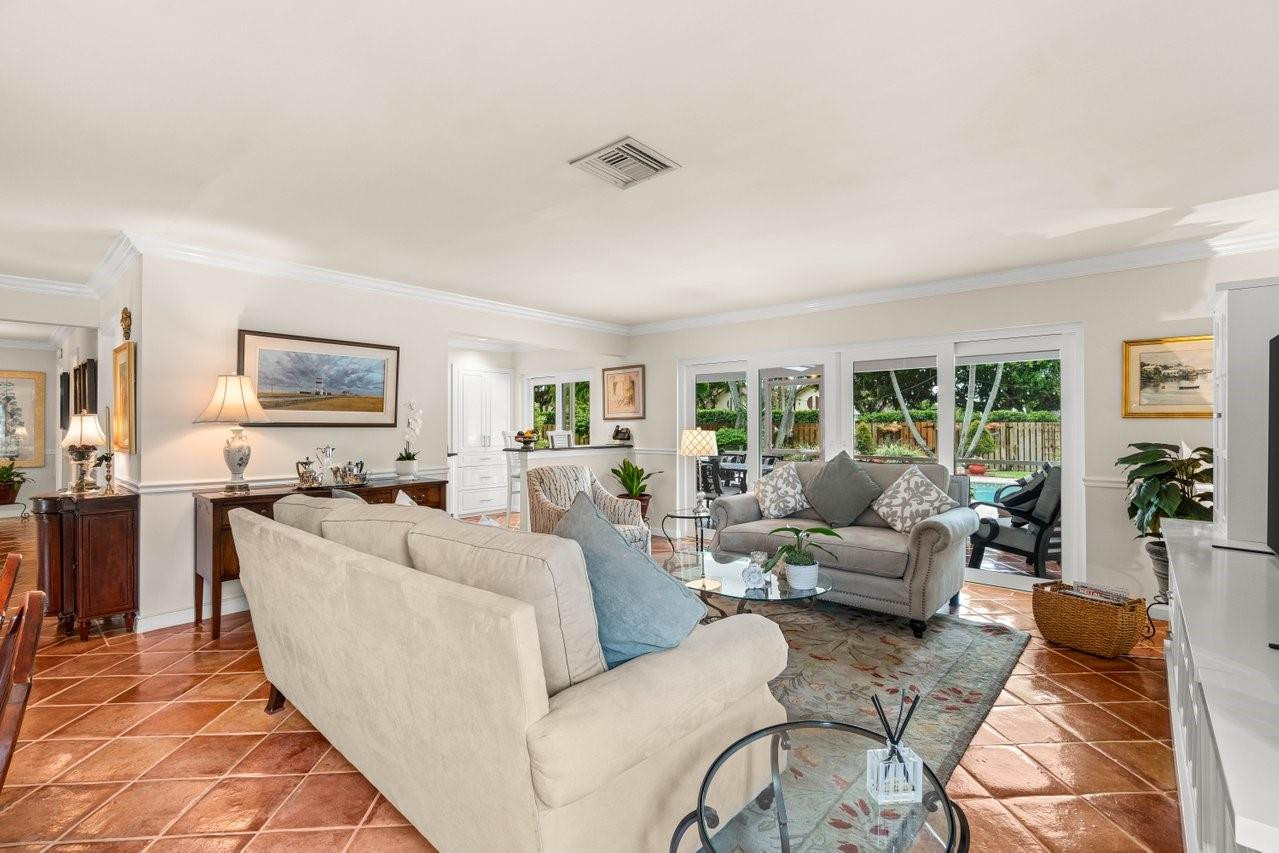 21595 Plum Road Boca Raton, FL 33433 - Photo 9 of 42 Photo 9