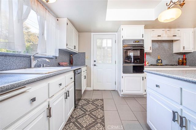 $1,197,000 | 10136 Langmuir Avenue, Sunland, CA 91040