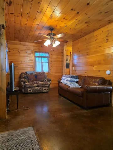 $247,000 | 2628 Highway 121, Bonham, TX 75418