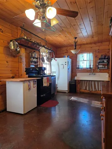 $247,000 | 2628 Highway 121, Bonham, TX 75418