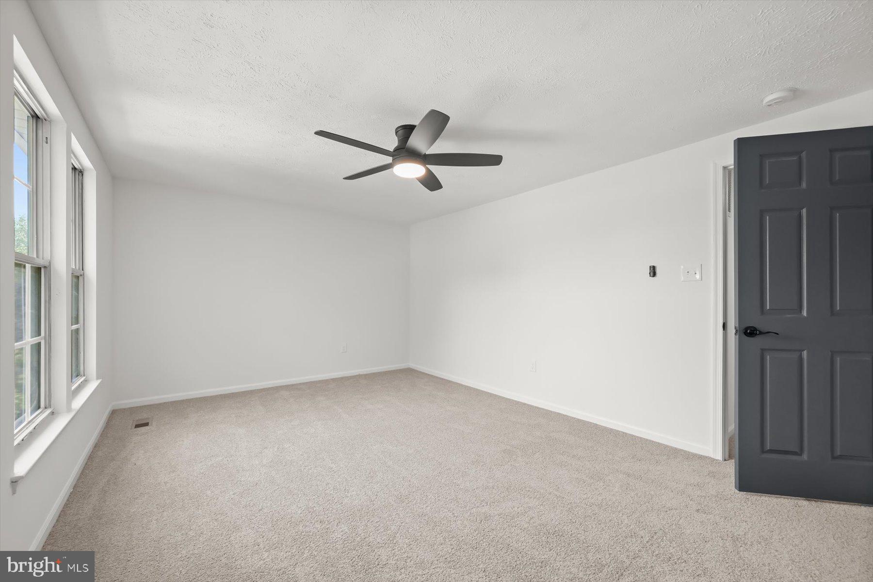 7833 Paddock Way Baltimore, MD 21244 - Photo 25 of 44