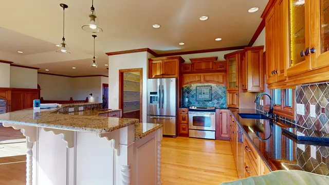 $669,000 | S3358 Hass Lane, Harmony, WI 54665