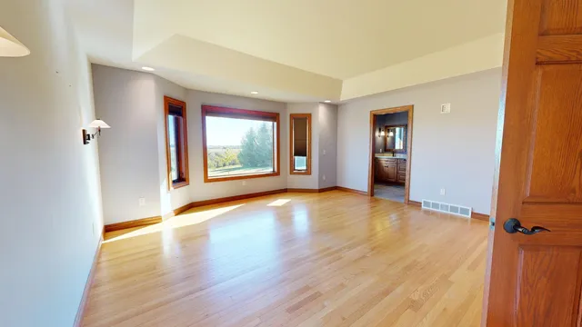 $669,000 | S3358 Hass Lane, Harmony, WI 54665