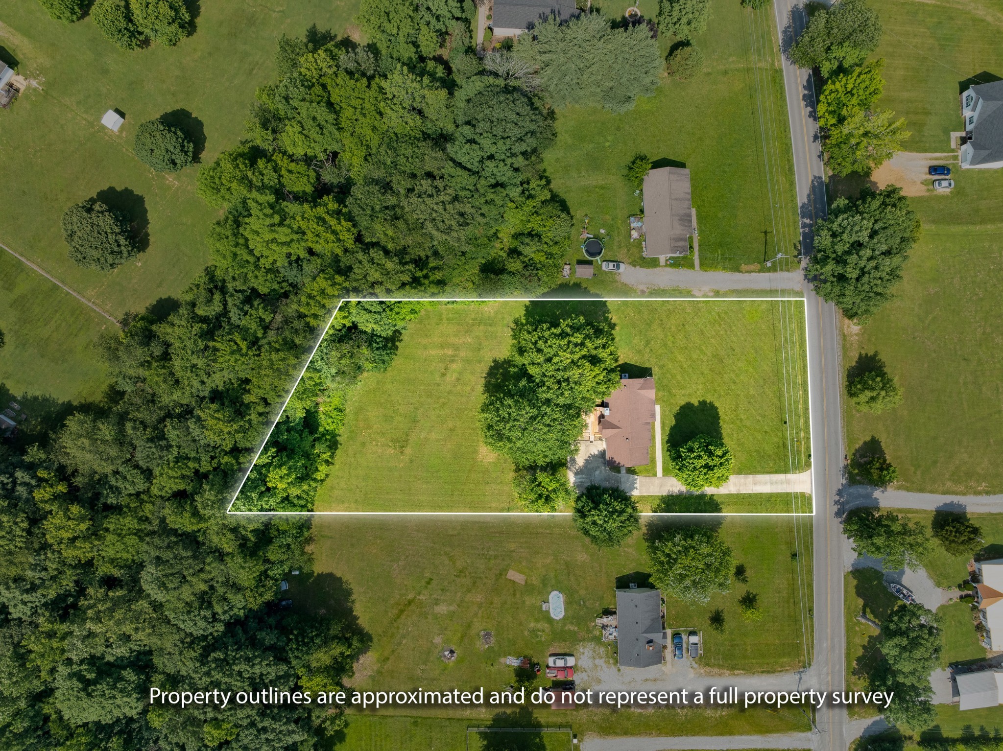 2220 Pleasant View Road Pleasant View, TN 37146 - Photo 33 of 34 an aerial view of a residential houses