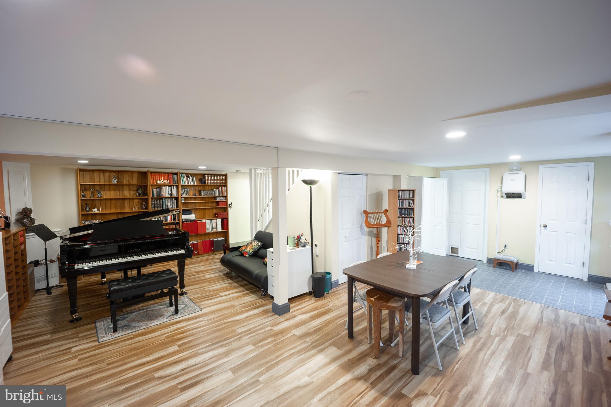 9941 Frederick Road Ellicott City, MD 21042 - Photo 33 of 50 Currently used as a music room