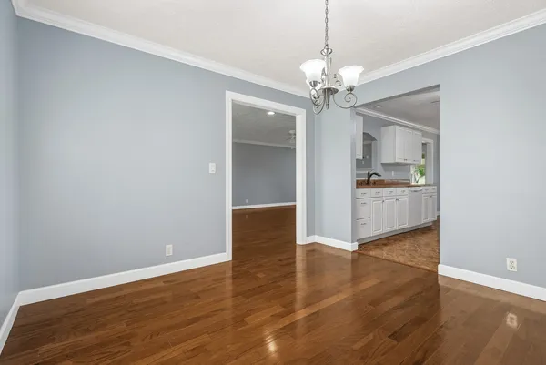 $2,400 | 710 Penn Court, Murfreesboro, TN 37128