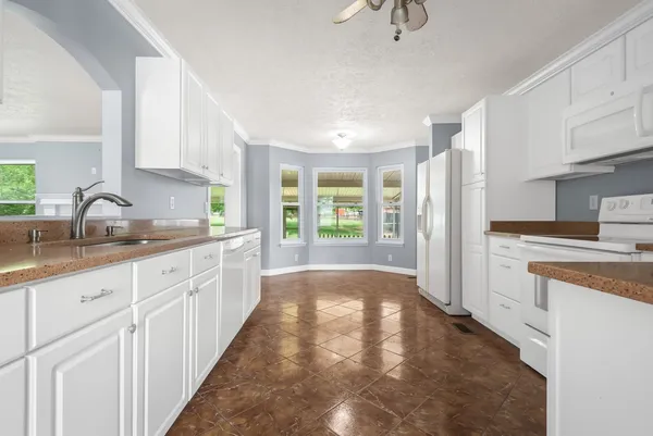 $2,400 | 710 Penn Court, Murfreesboro, TN 37128