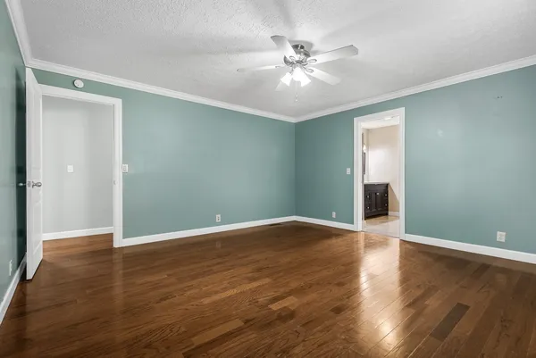 $2,400 | 710 Penn Court, Murfreesboro, TN 37128