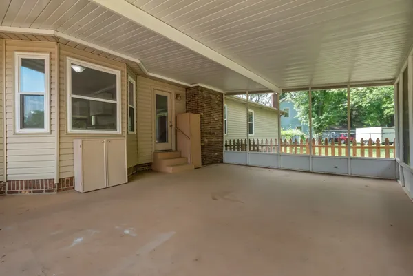 $2,400 | 710 Penn Court, Murfreesboro, TN 37128