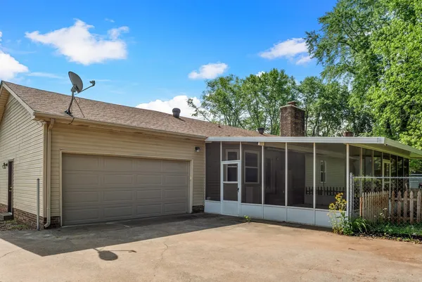 $2,400 | 710 Penn Court, Murfreesboro, TN 37128