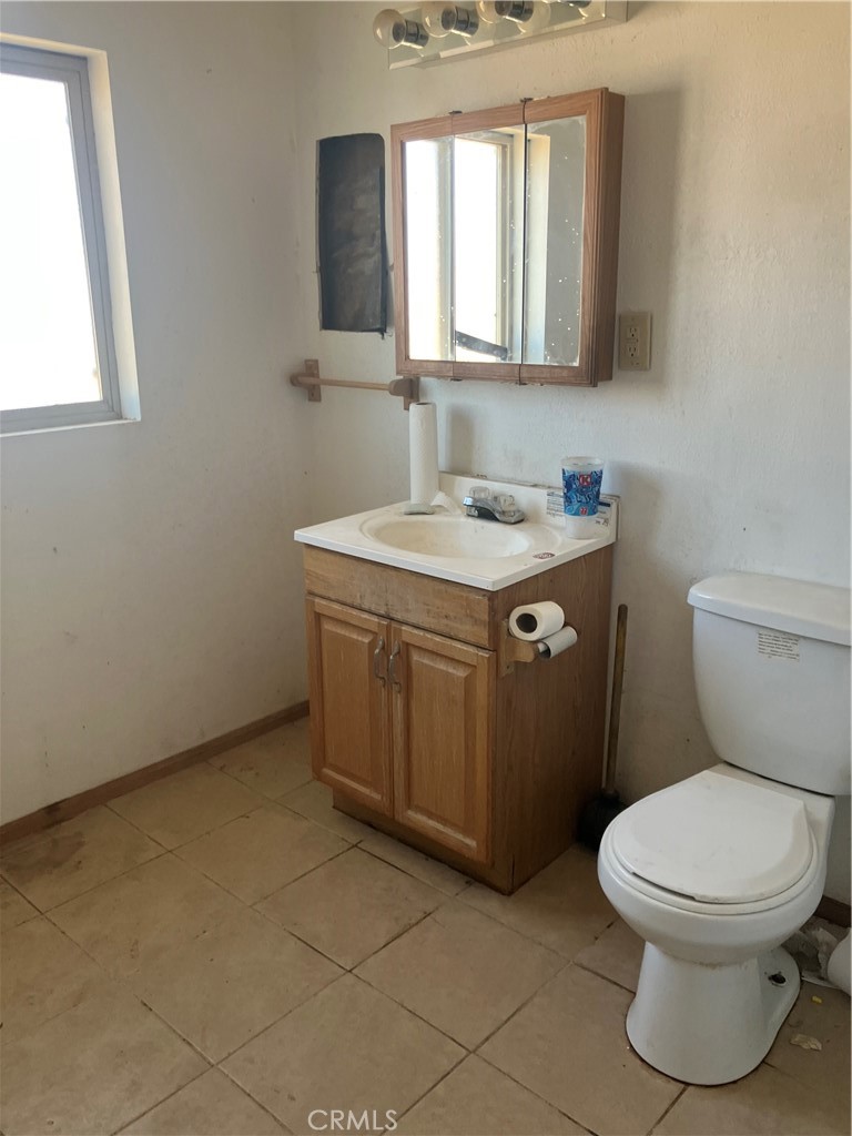 21989 Widgeon Road Apple Valley, CA 92307 - Photo 7 of 11