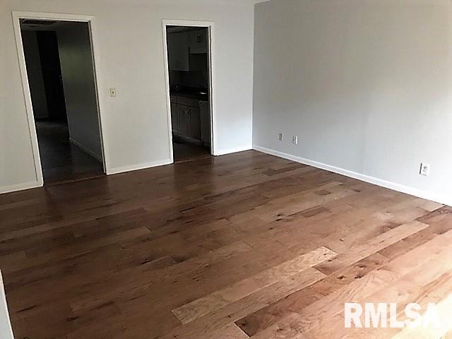 49 Country Place Springfield, IL 62703 - Photo 3 of 20