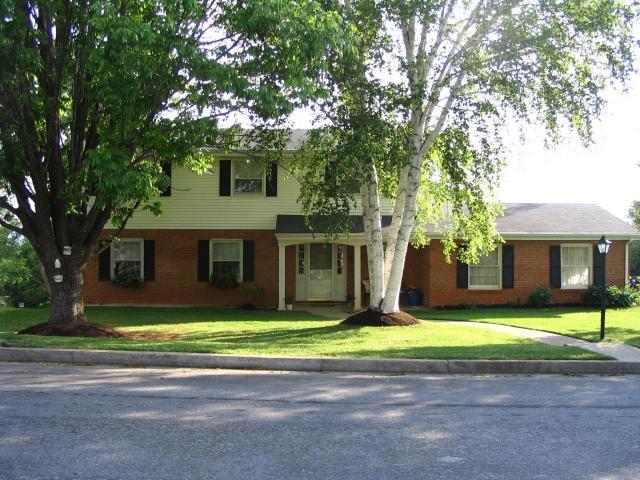 5755 Brahma Road Roanoke, VA 24018 - Photo 1 of 1 FRONT