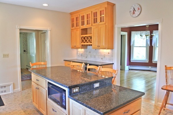 175 Cedar Street Clinton, MA 01510 - Photo 9 of 28 Gallery Image 9