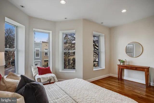 $849,900 | 15 Todd Place Northeast, Washington, DC 20002