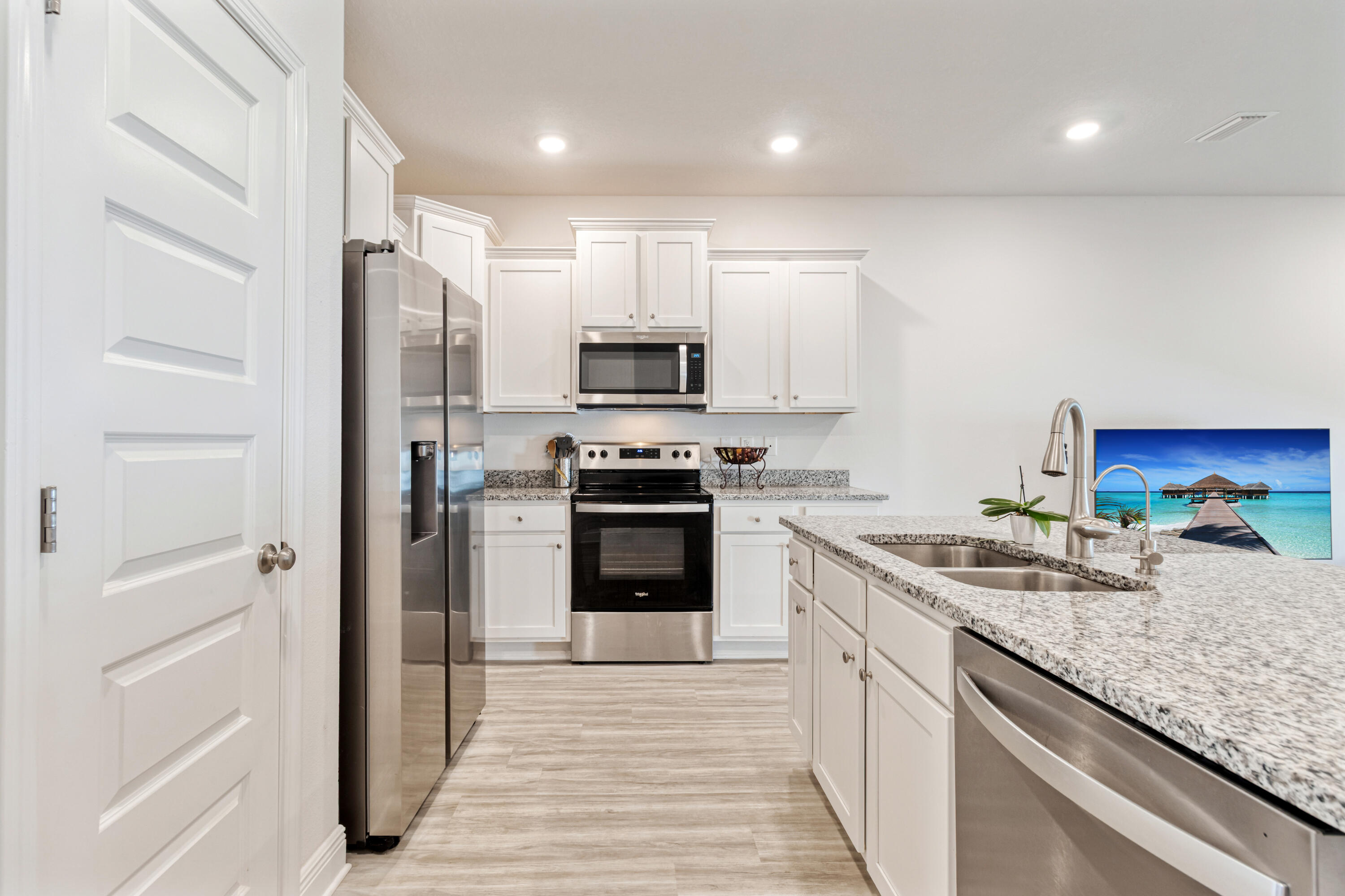 33 Sparrow Avenue Santa Rosa Beach, FL 32459 - Photo 4 of 27 Beautiful kitchen