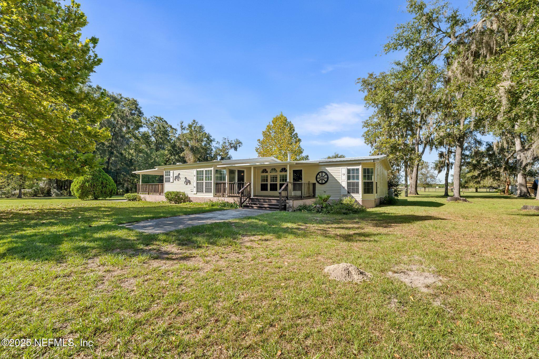 27061 29th Road Branford, FL 32008 - Photo 18 of 49 Side of house
