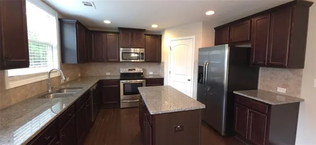 $2,595 | 2239 Bender Trail, Buford, GA 30519