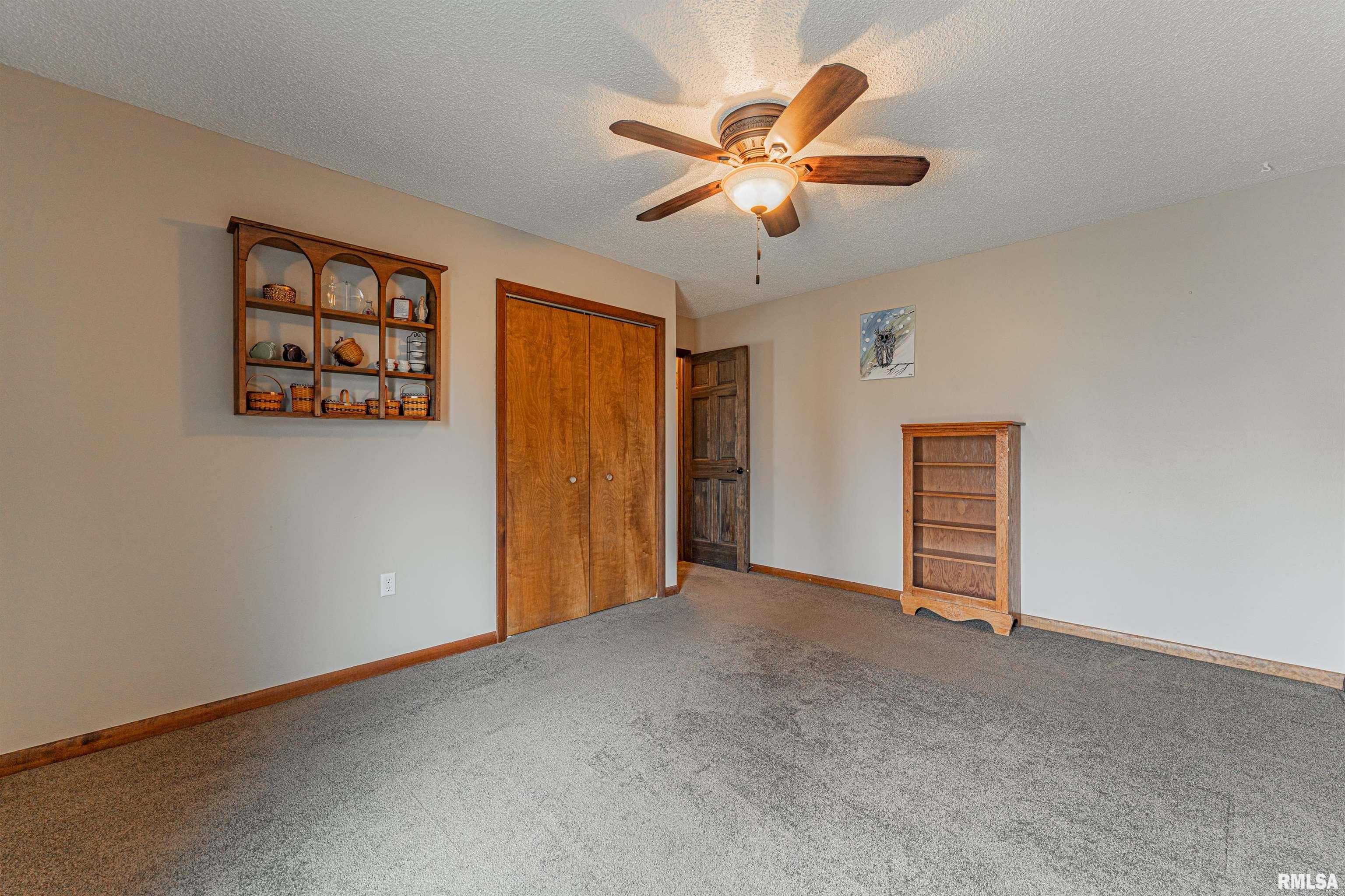 12 Pheasant Road Lincoln, IL 62656 - Photo 29 of 36