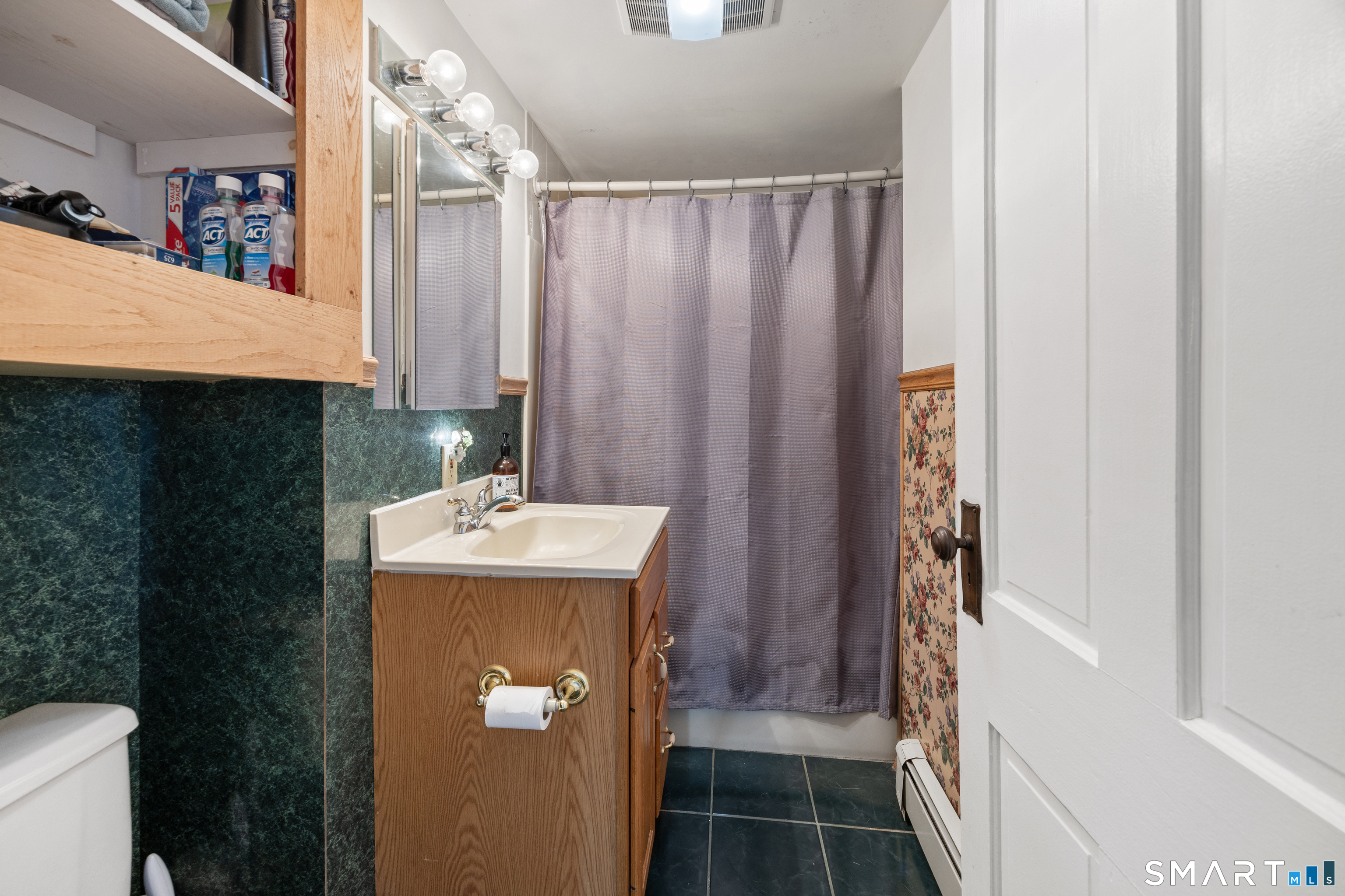 103 Coe Road Wolcott, CT 06716 - Photo 21 of 32 2nd Floor Bathroom