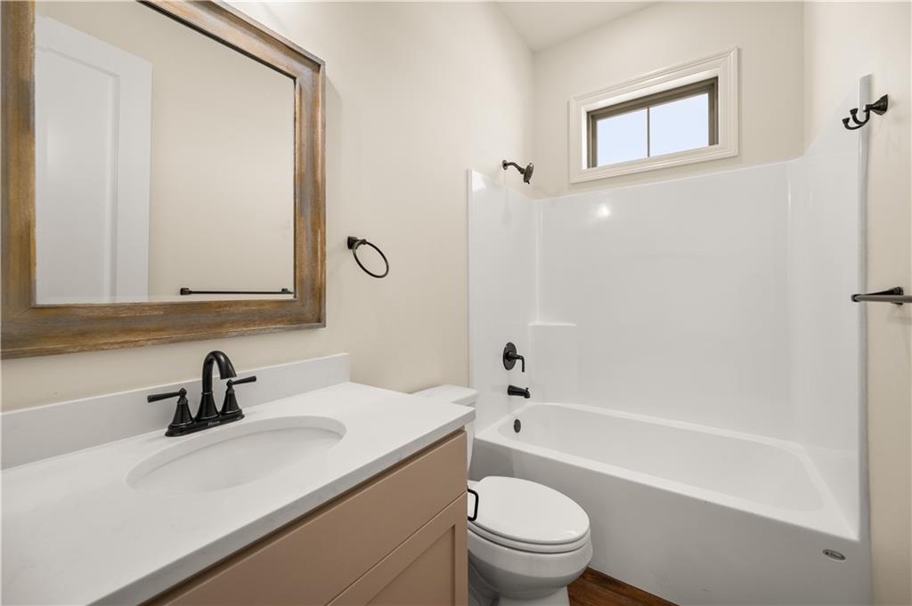 1004 Traditions Loop Alexandria, LA 71303 - Photo 23 of 25