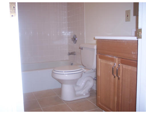 477 Country Club Road Greenfield, MA 01301 - Photo 14 of 19 Gallery Image 14