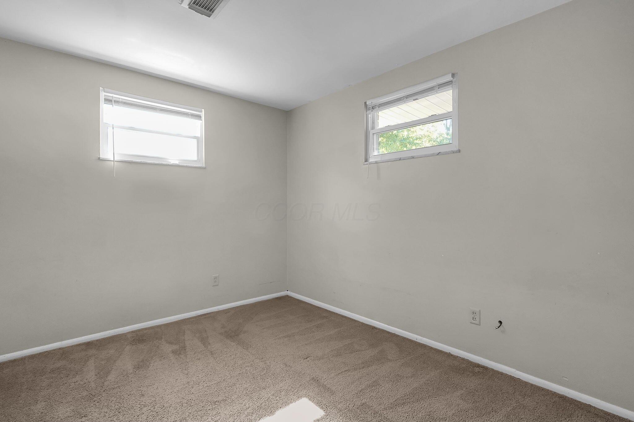 5137 Drivemere Road Hilliard, OH 43026 - Photo 18 of 27 19-web-or-mls-5137-drivemere-rd