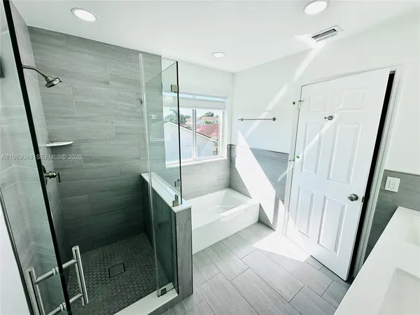 a view of a storage & utility room