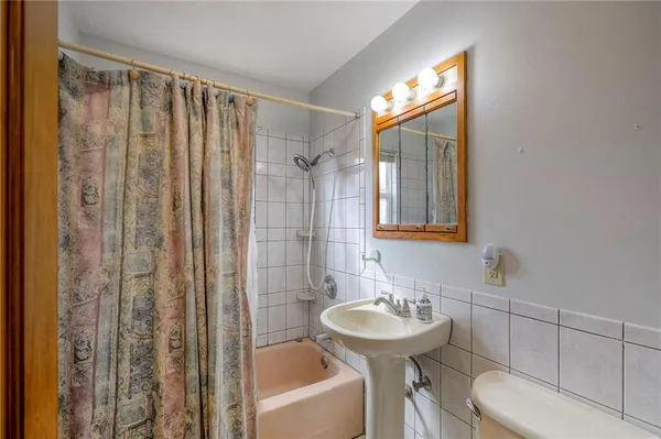 $189,900 | 8409 East 47th Terrace, Kansas City, MO 64129