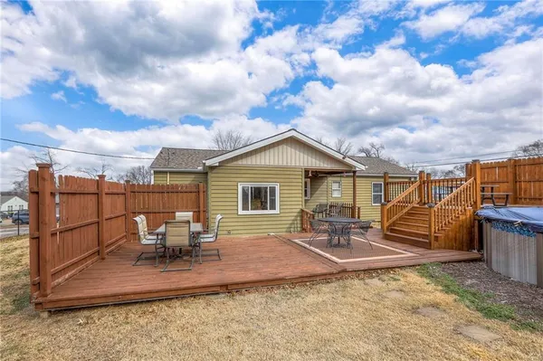 $189,900 | 8409 East 47th Terrace, Kansas City, MO 64129