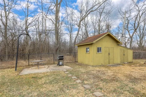$189,900 | 8409 East 47th Terrace, Kansas City, MO 64129