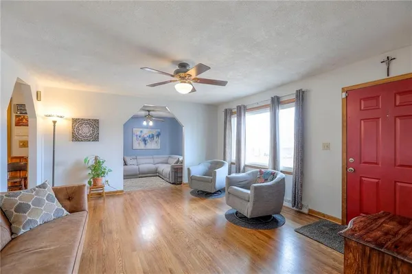 $189,900 | 8409 East 47th Terrace, Kansas City, MO 64129