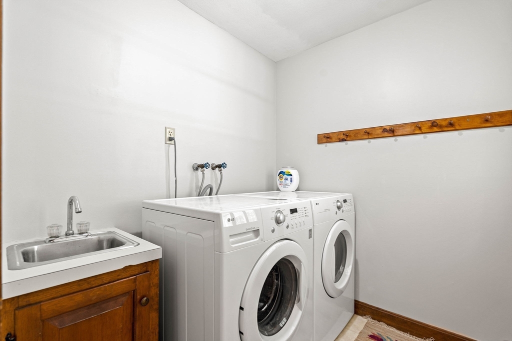 153 Raddin Road Groton, MA 01450 - Photo 16 of 42