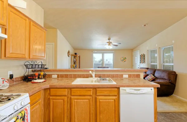 $256,000 | 49531 Pearl Avenue, Quartzsite, AZ 85346