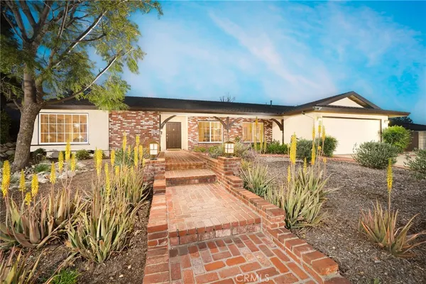 $1,200,000 | 524 Mt Carmel Drive, Claremont, CA 91711