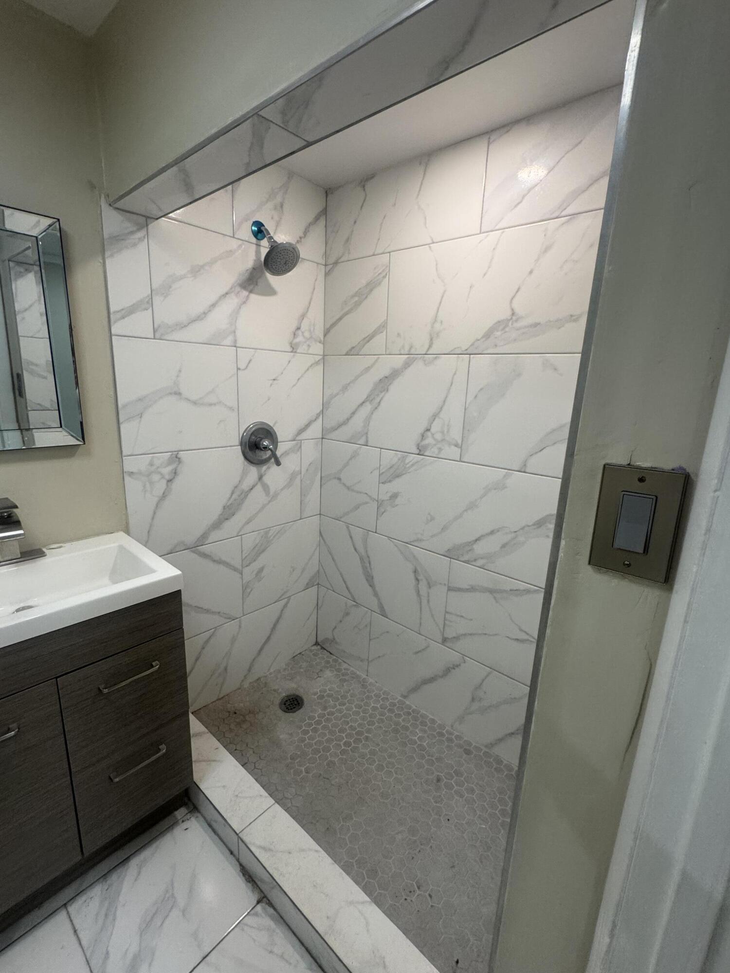 2793 Shawnee Road, Unit B West Palm Beach, FL 33406 - Photo 11 of 12 IMG_2941
