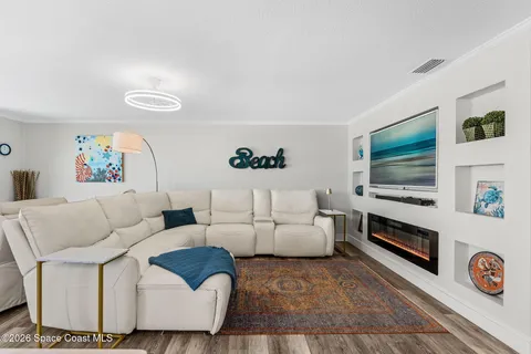 $989,000 | 1923 Jimmy Buffett Mem Highway, Unit B2, Indian Harbour Beach, FL 32937