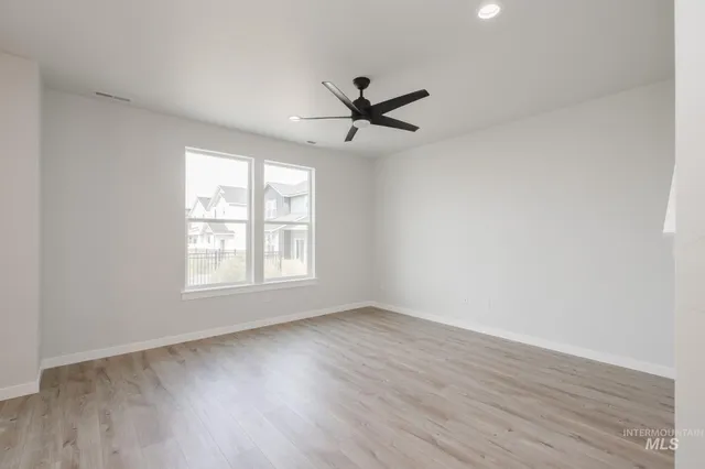 $452,990 | 10527 West Tinder Street, Star, ID 83669