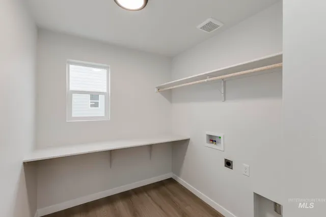 $452,990 | 10527 West Tinder Street, Star, ID 83669