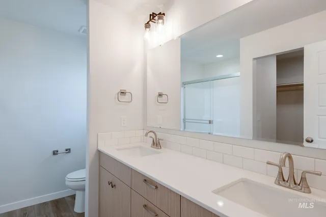 $452,990 | 10527 West Tinder Street, Star, ID 83669