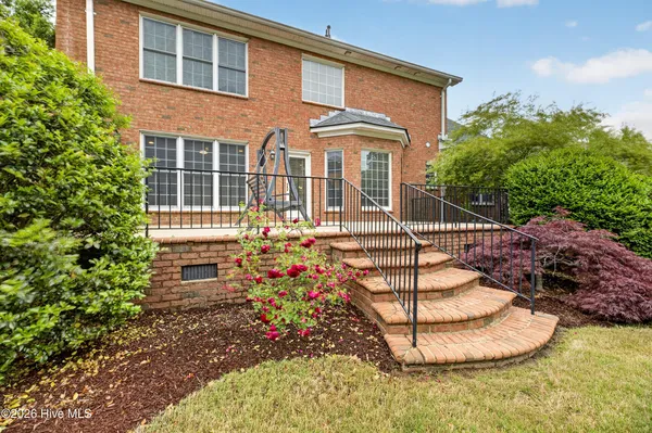 $550,000 | 4108 Countrydown Drive, Greenville, NC 27834