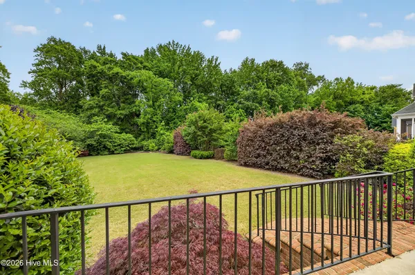 $550,000 | 4108 Countrydown Drive, Greenville, NC 27834