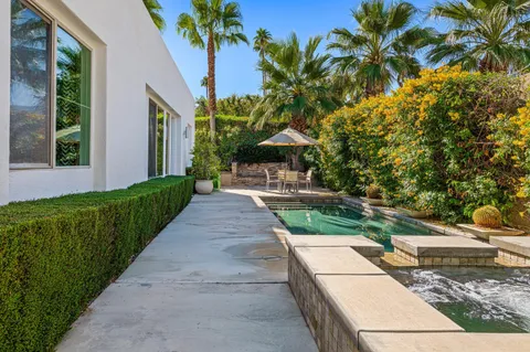 $1,420,000 | 1911 Torchlight Lane, Palm Springs, CA 92264