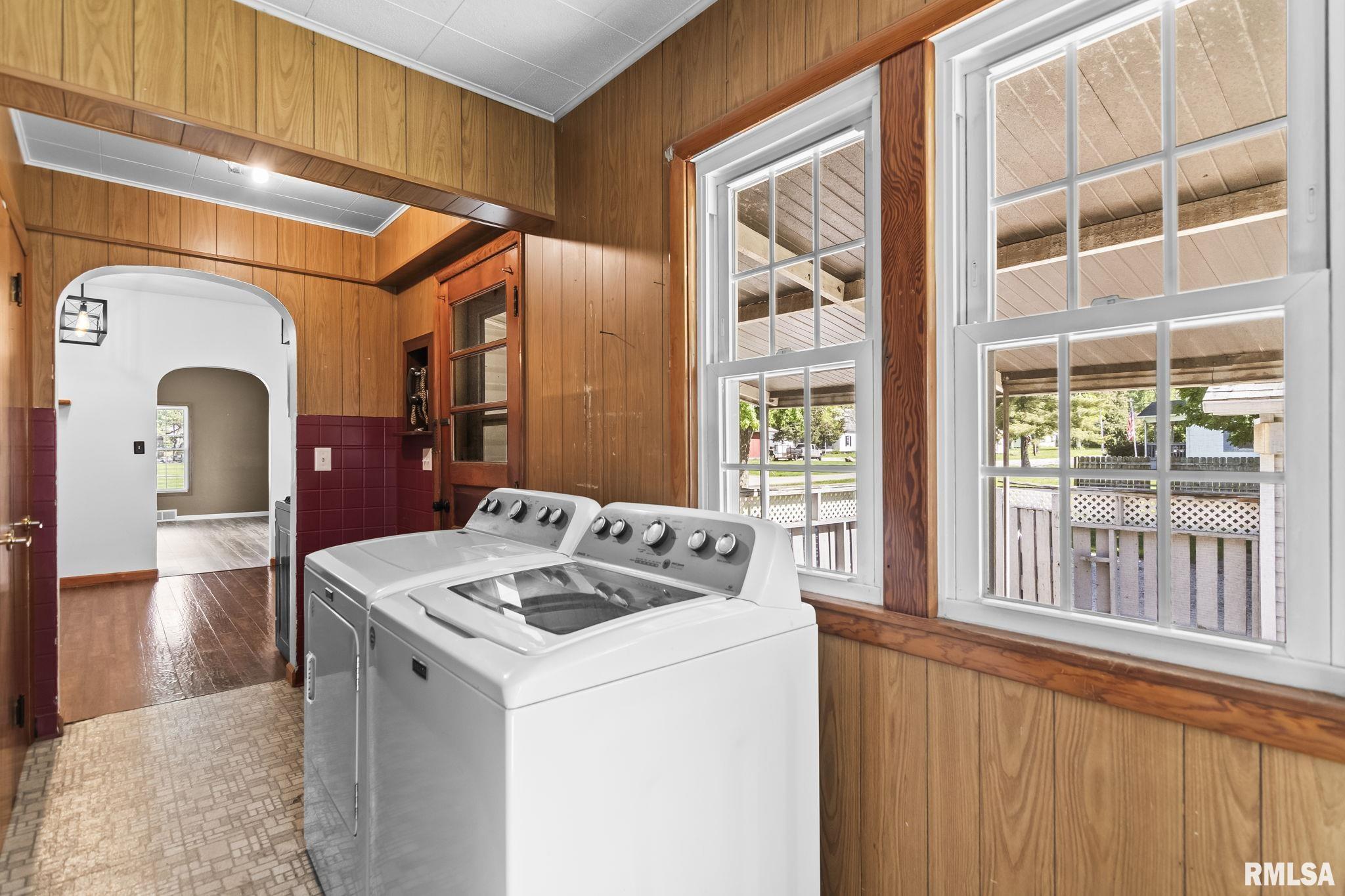 324 Edwards Street Nokomis, IL 62075 - Photo 18 of 47