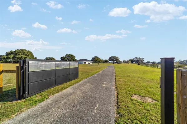 $1,585,000 | 11407 North Magnolia Avenue, Ocala, FL 34475