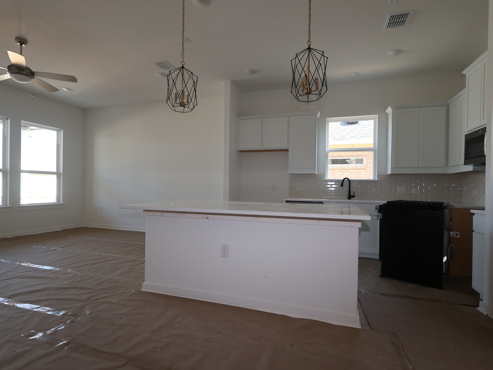 13104 Incline Drive Austin, TX 78652 - Photo 3 of 19