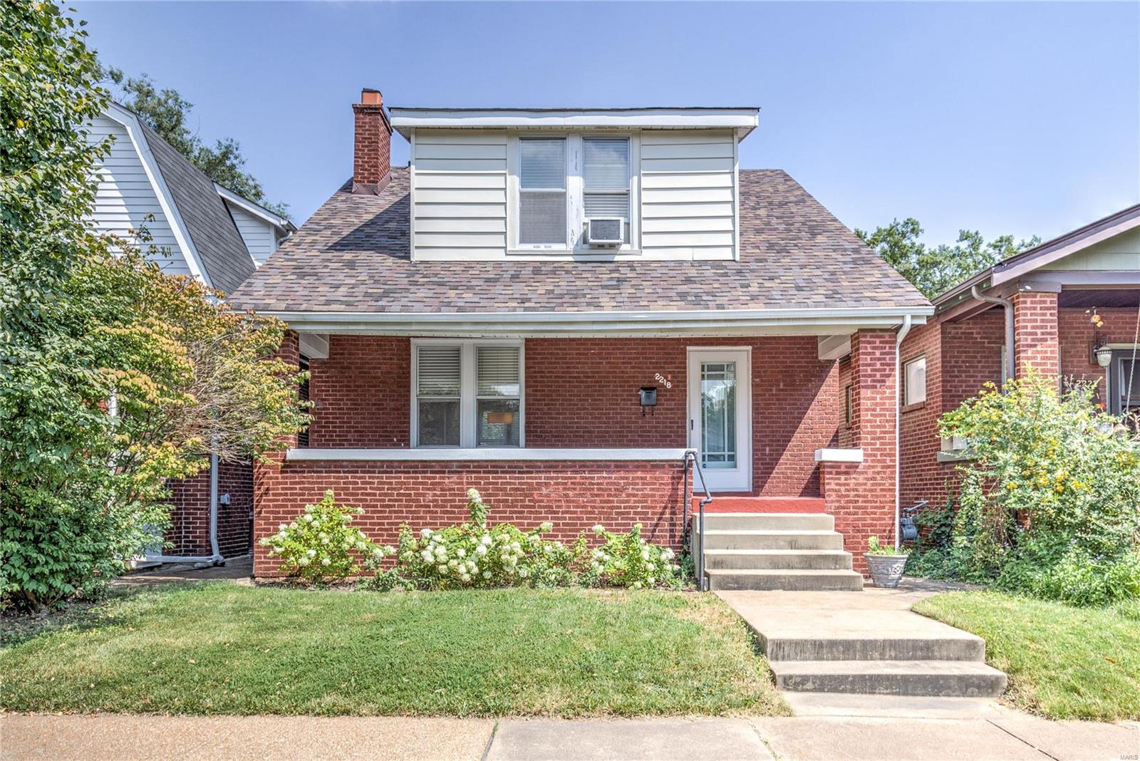 2218 Richert Place St. Louis, MO 63143 - Photo 1 of 26 Gallery Image 1