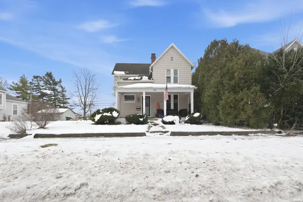$214,900 | 708 East Center Street, Warsaw, IN 46580