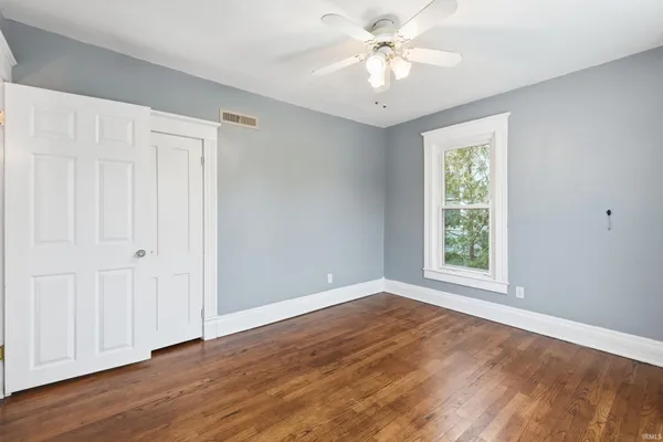 $214,900 | 708 East Center Street, Warsaw, IN 46580